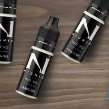 Box of 10 Nic Nic 100VG Nicotine Shot